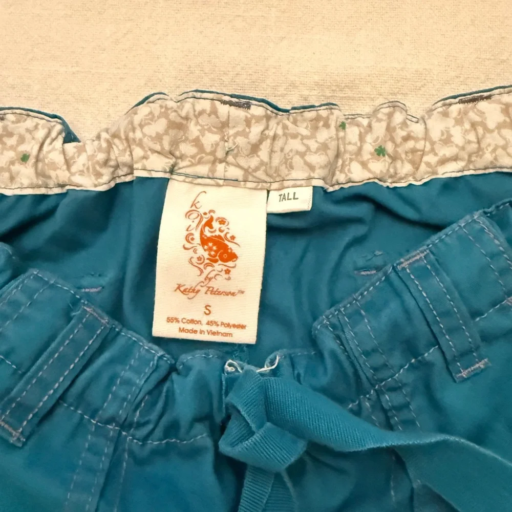 Women's Koi Teal Drawstring Cargo scrub Pants - Picture 7 of 10